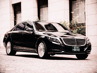 Mercedes Benz S550 Long-1.jpg