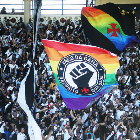 “Só queremos torcer em grupo como todo mundo”