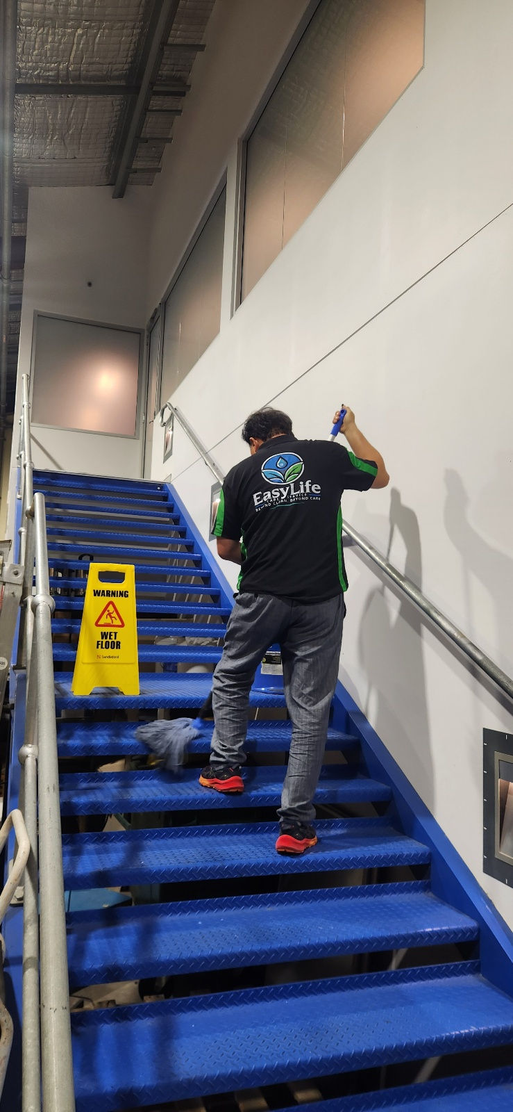 Caring hands, Clean spaces.