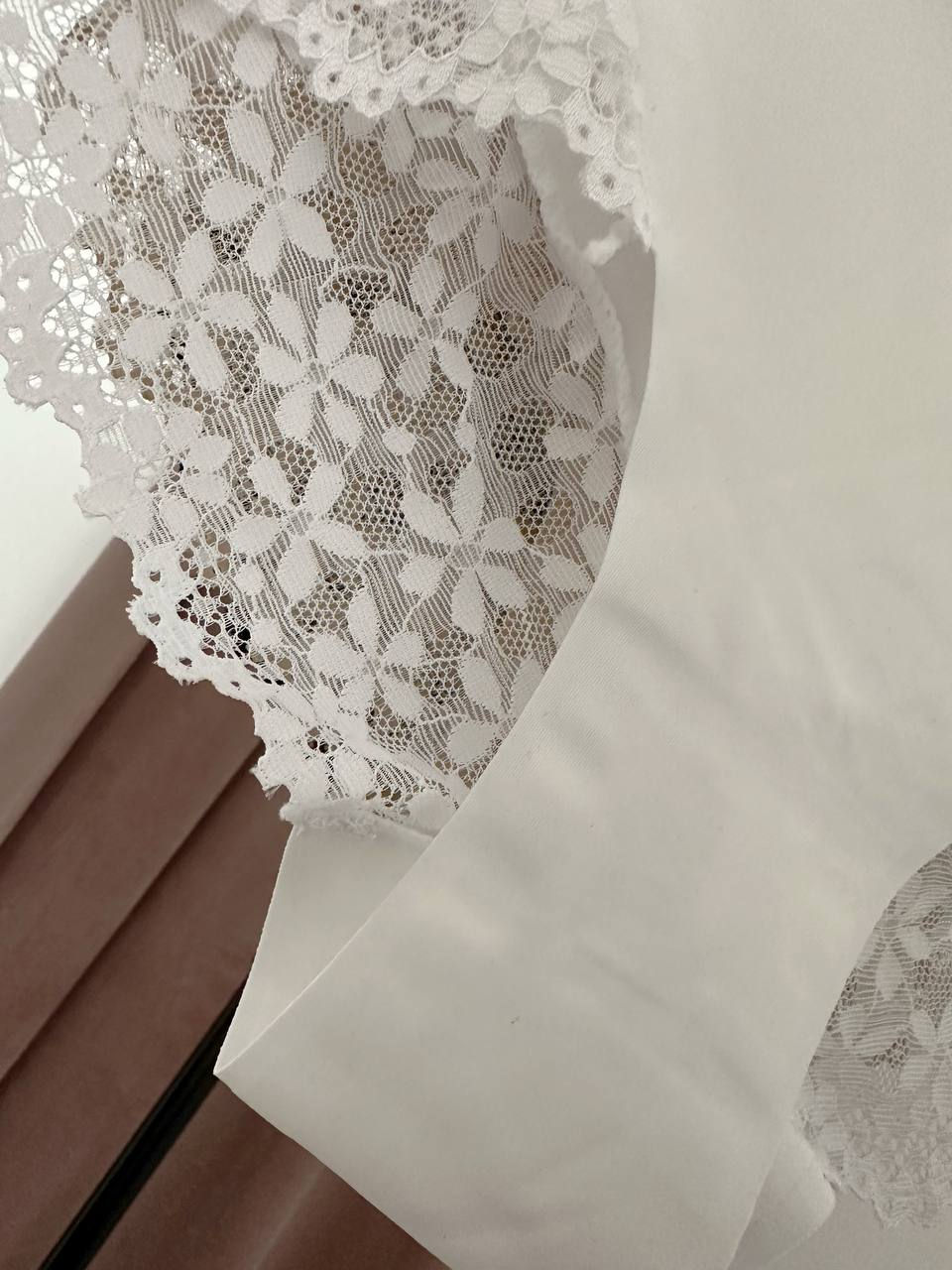 Прев'ю: Безшовні сліпи високої посадки