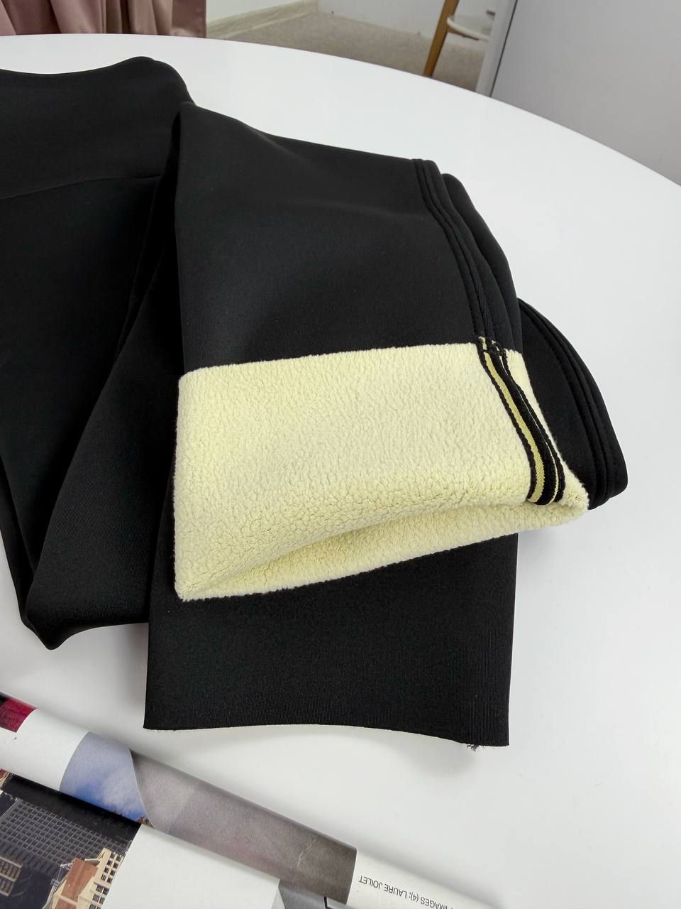 Прев'ю: Лосини на набивному хутрі