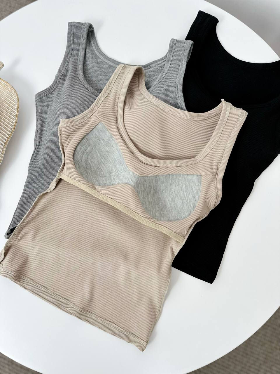 Прев'ю: Майка з поролоном на байці