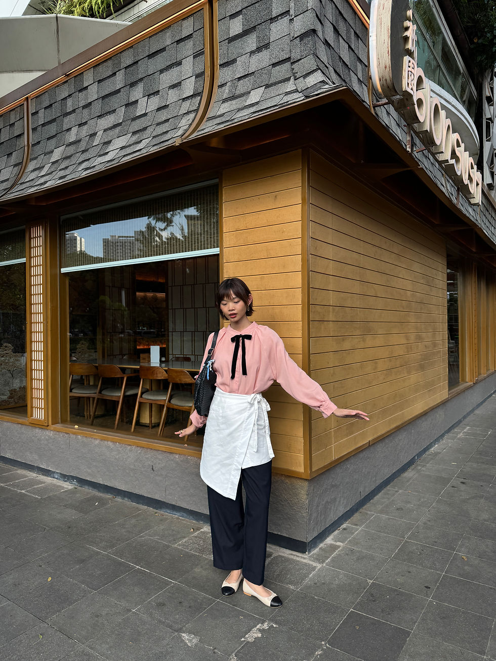 Blouse | Pants from the editor’s market SG (similar) | apron belt from Noa Everyday sold (similar) | Shoes | Bag | Pita velvet