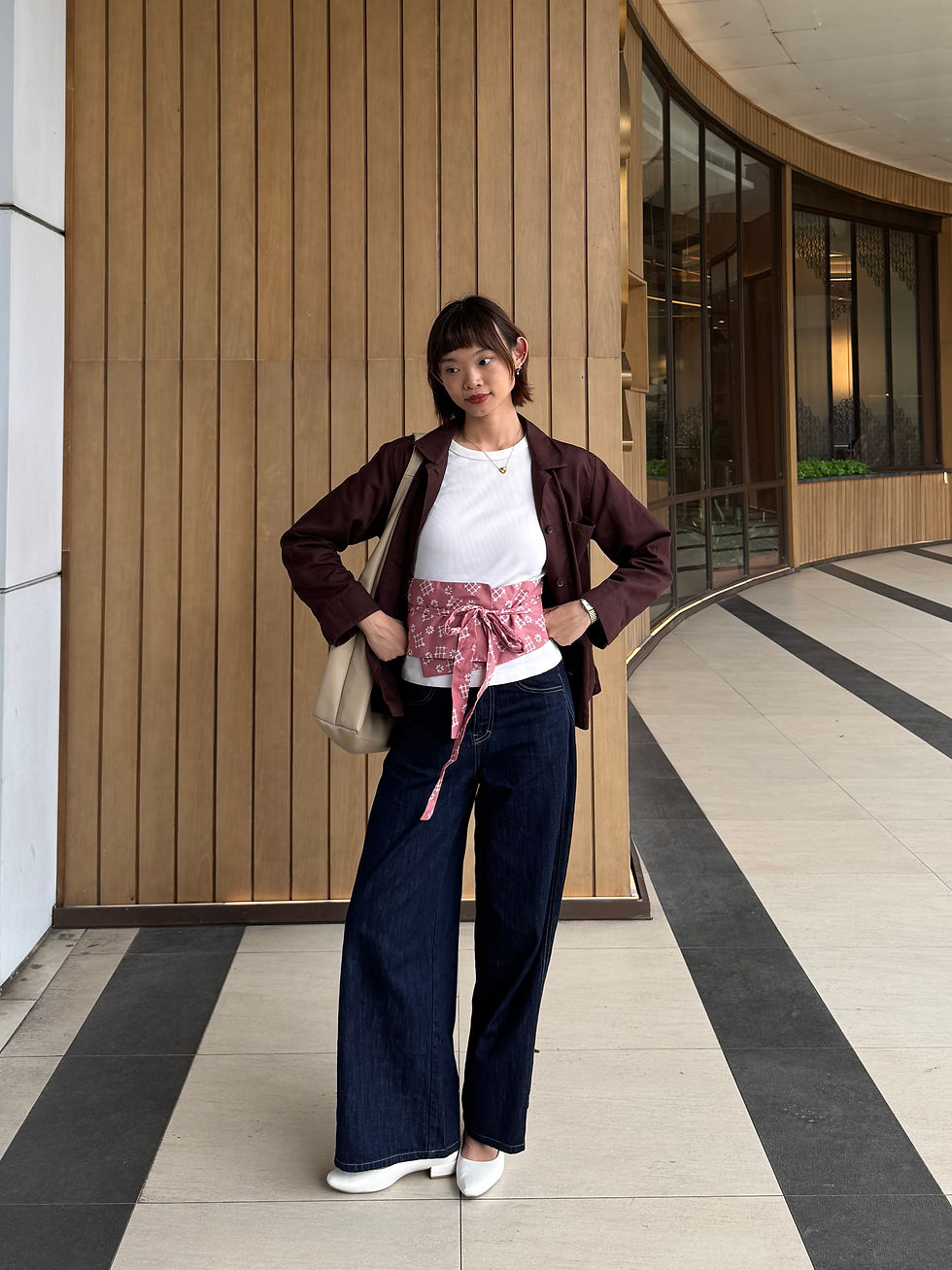 Inner | Linen jacket from UNIQLO | Jeans | Shoes | Bag | Obi belt