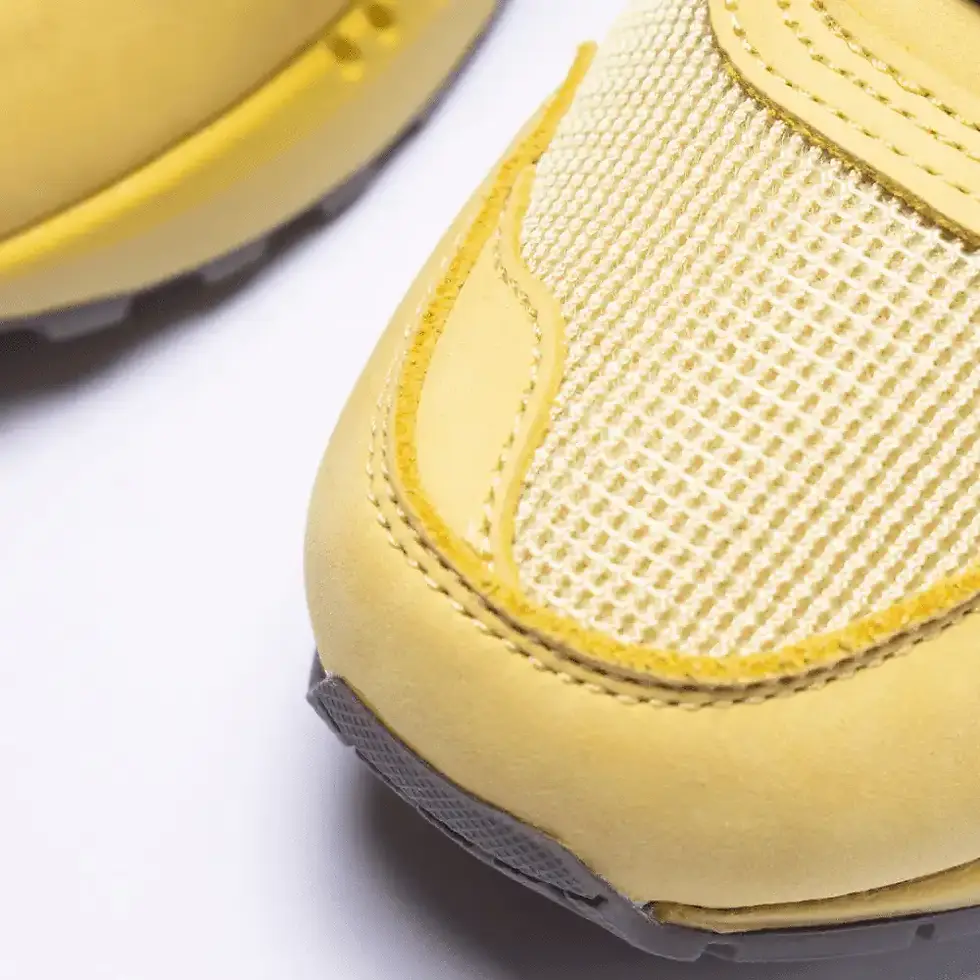 Miniatura: NIKE AIR MAX 1 TRAVIS SCOTT CACTUS JACK SATURN GOLD