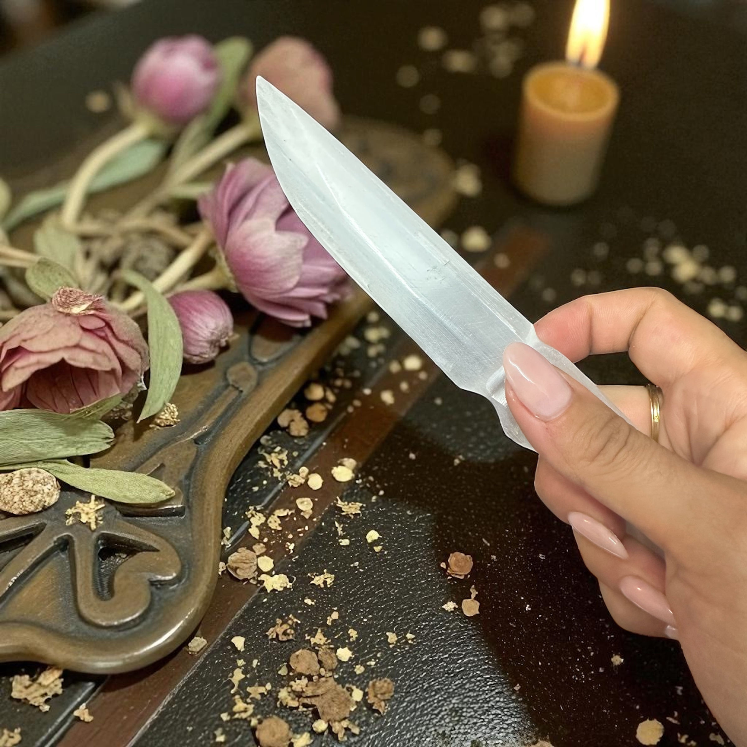 Cuchillo Ritual Selenita