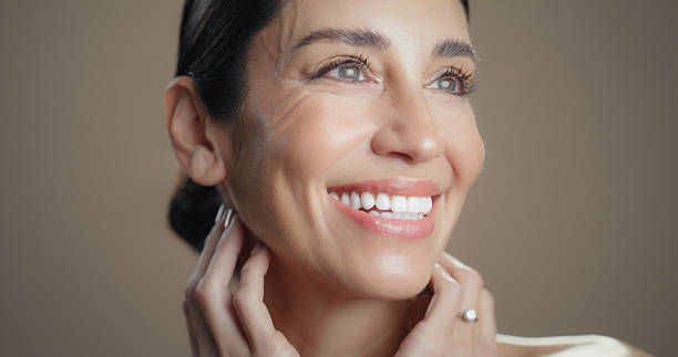 Face & Neck Skin Tightening & Contouring