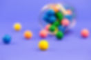 Derrame de caramelos de colores