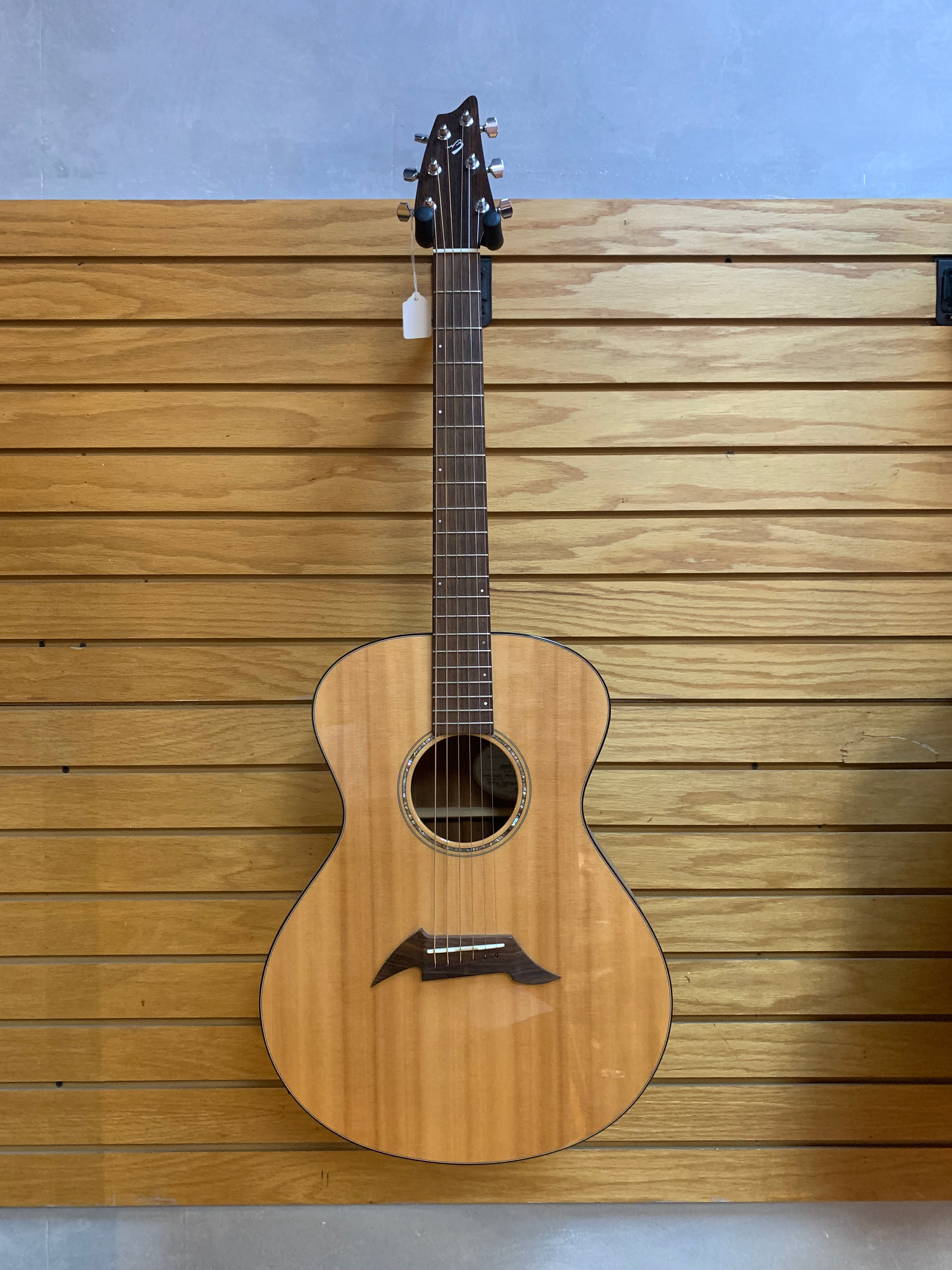 Breedlove American Series