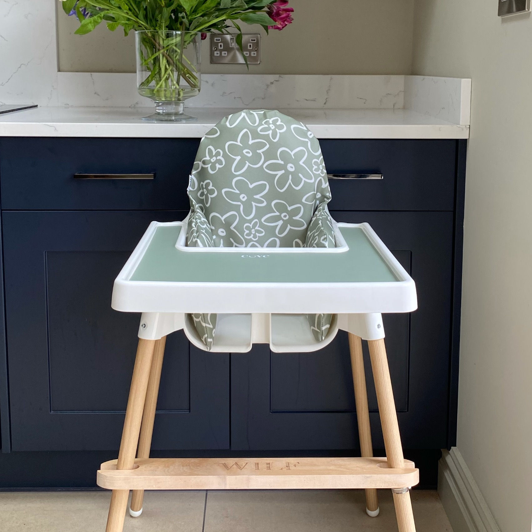 green white drawing daisy floral flowers ikea antilop high chair bundle cushion place mat bamboo leg wraps footrest cove baby