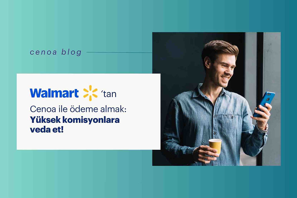 Mutlu bir şekilde telefonuna bakan genç bir adam