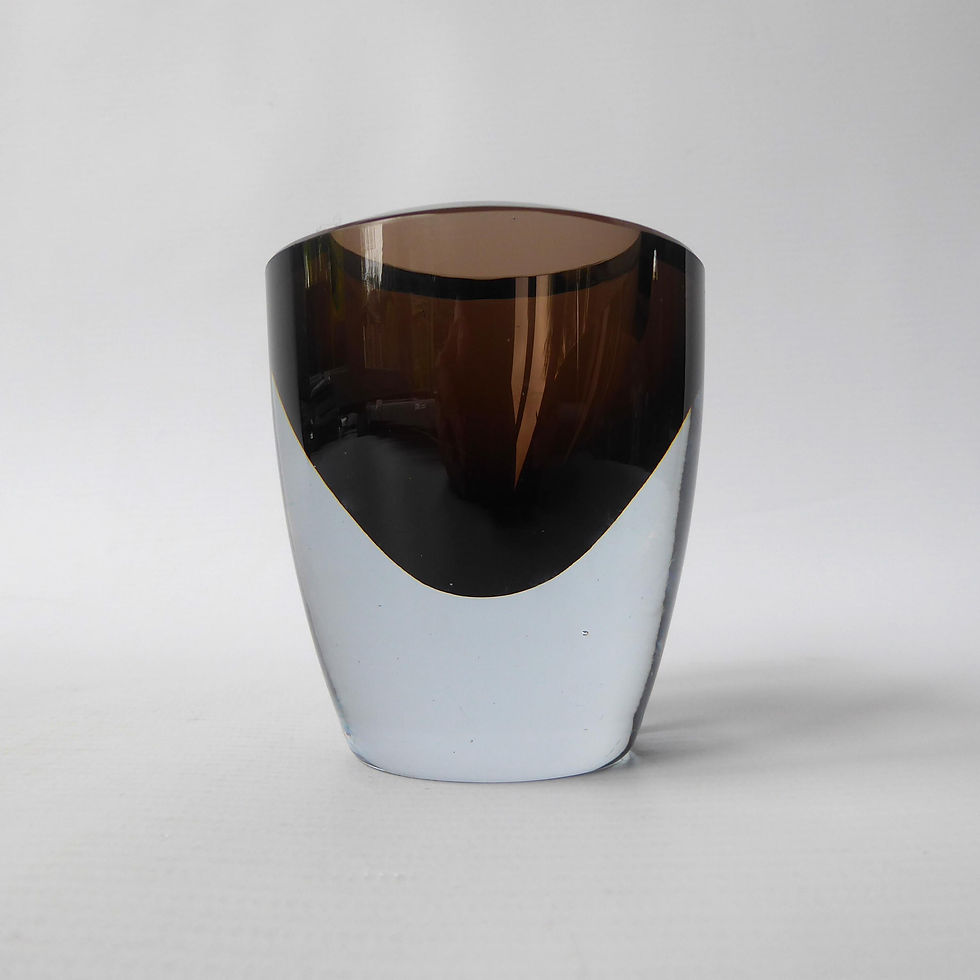 Thumbnail: Stromberg H95 art glass vase. Strombergshyttan, 1950s-1960s mid century. Brown