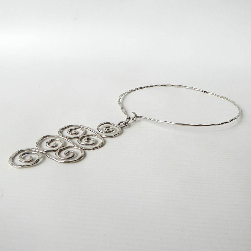 Thumbnail: Vintage hammered wire choker necklace + statement pendant. 1960s/1970s vintage