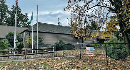 Vancouver Elks Club , Hero Fence