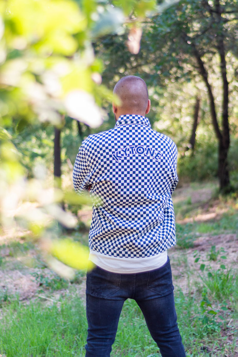 Miniature : veste a damier bleu et blanc Kytone modèle Pit vue sur mannequin de dos
