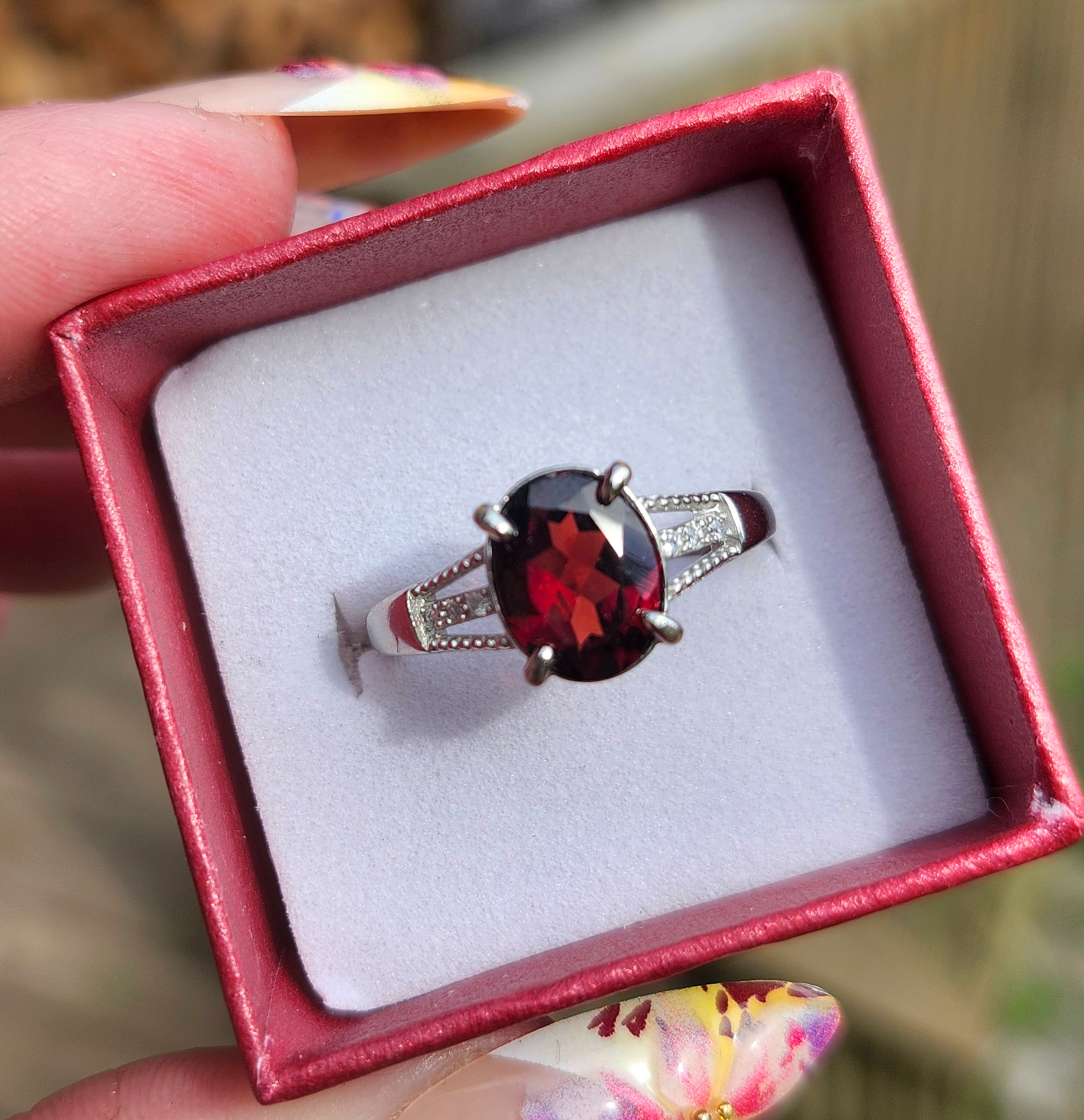 Large Simple Garnet Oval Ring