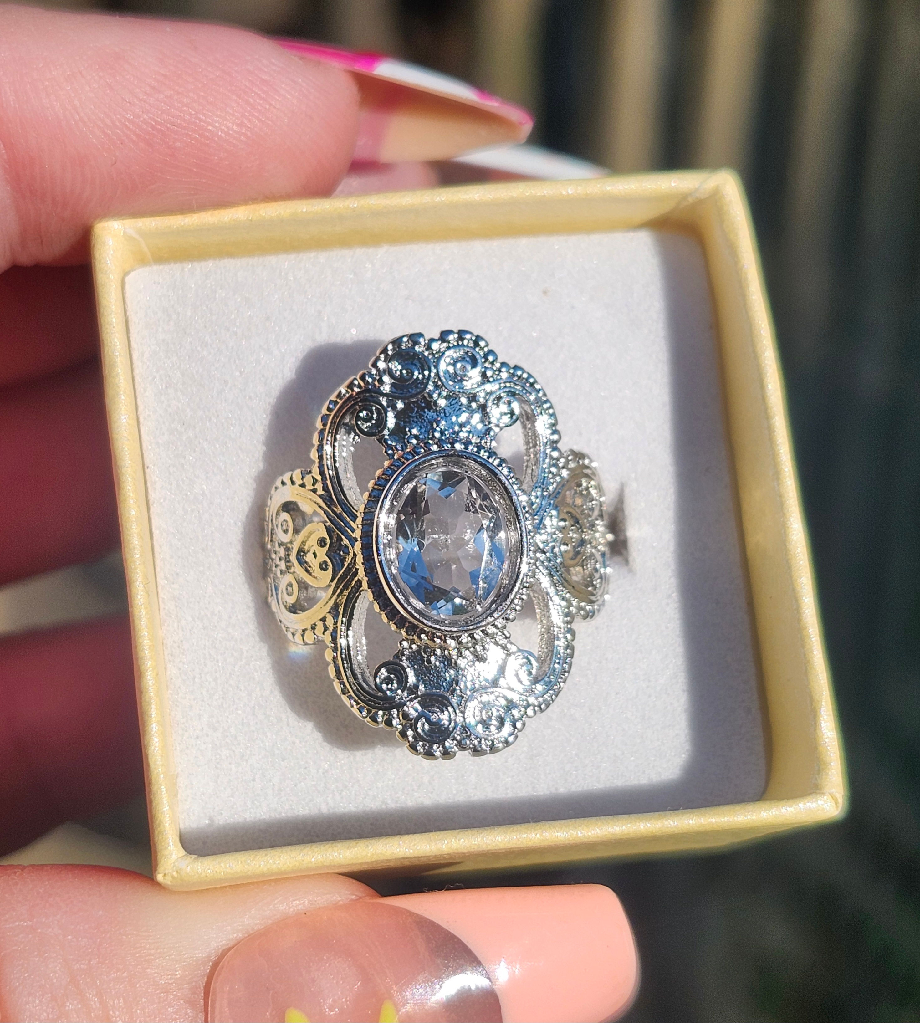 Gorgeous Vintage Style Quartz Ring