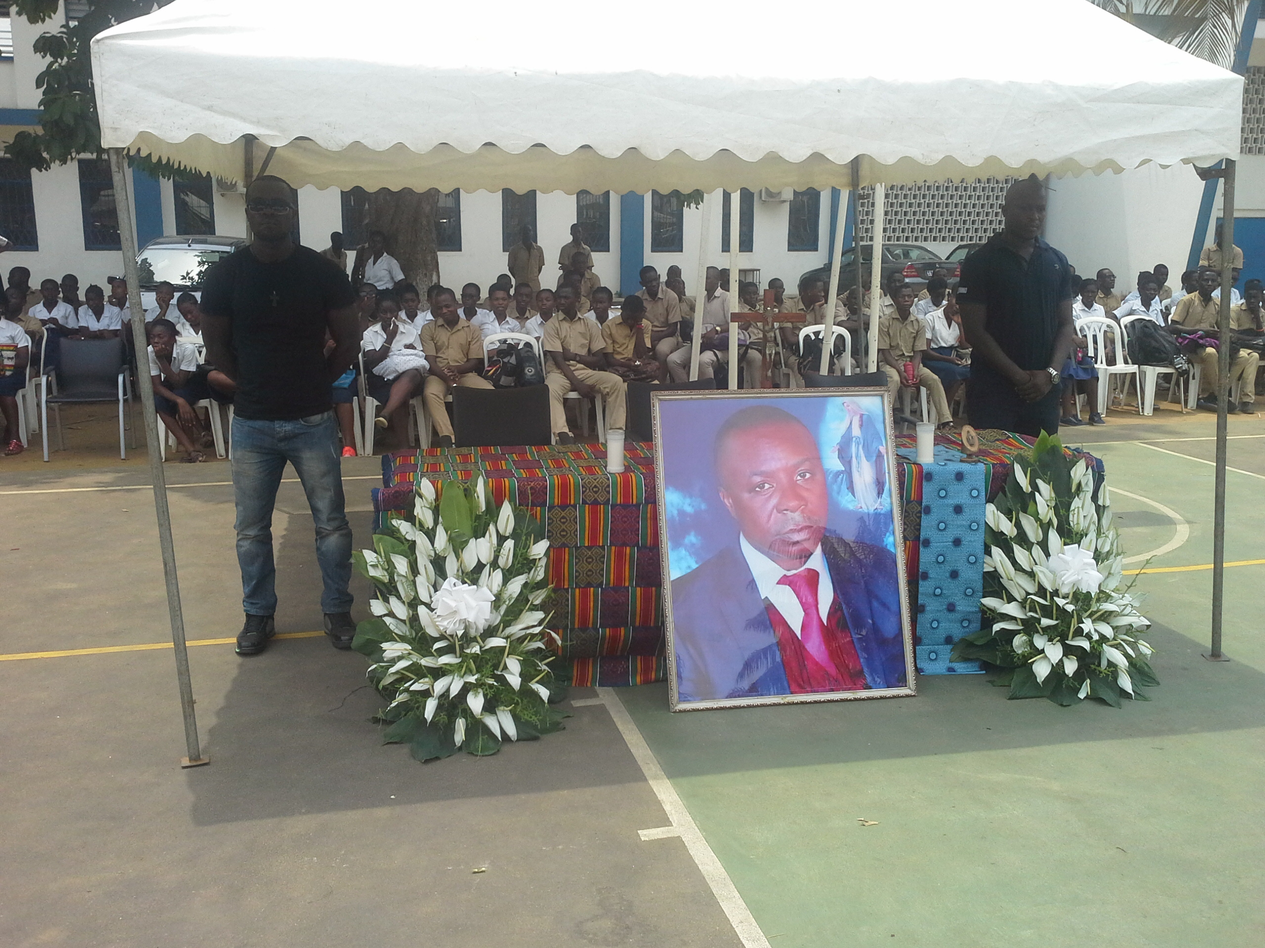 HOMMAGE