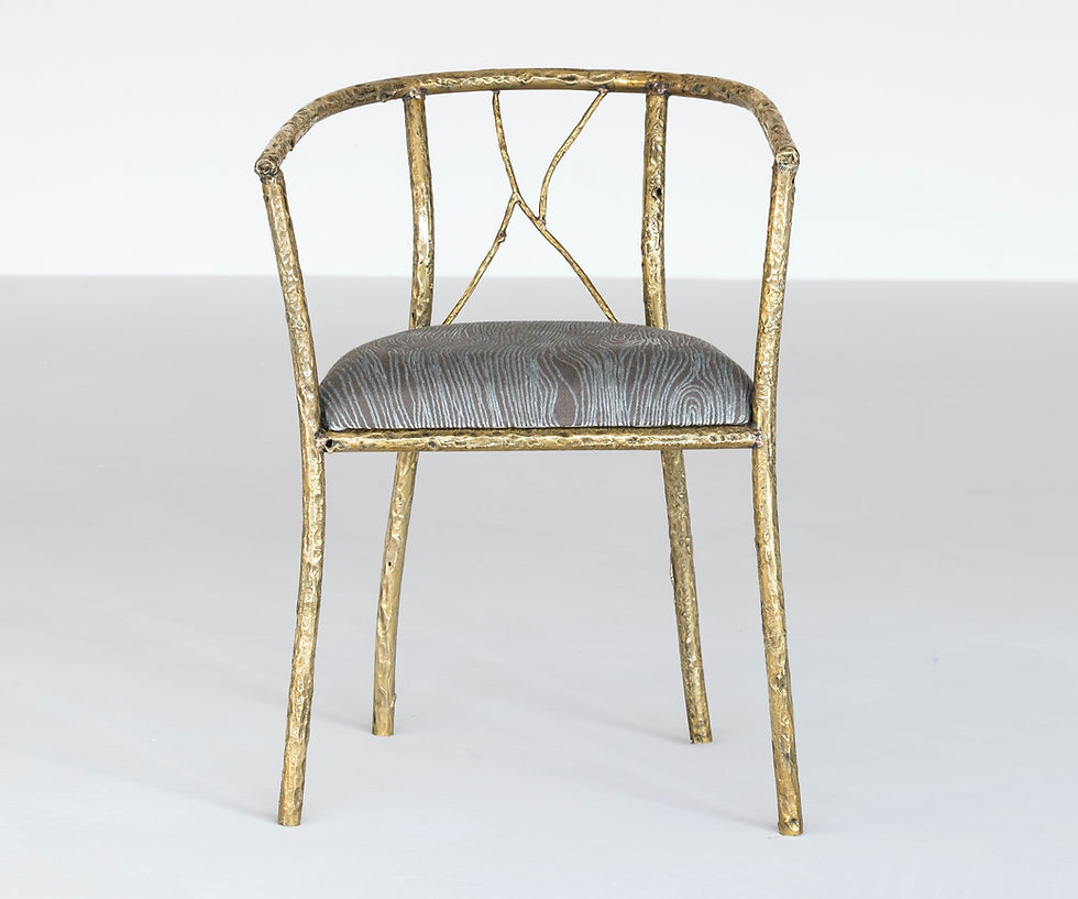 Miniatura: Embrached – handmade brass armchair with vine-like curved frame by Dal Furlo