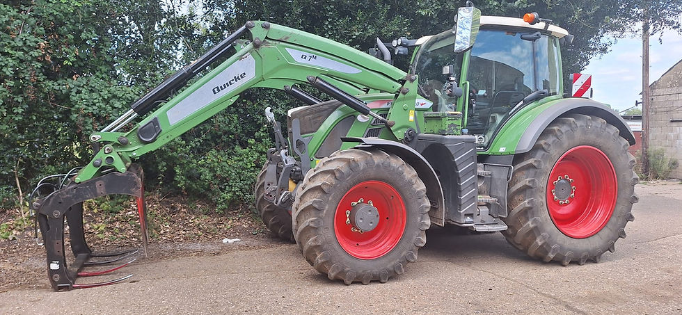 Fendt 720, built 2020, is available in different generations with varying specifications, including Gen6 models with ~148 kW (~201 hp) and a maximum speed of 50 km/h, and the newer Gen7 series which offers 164 kW (223 hp) maximum power