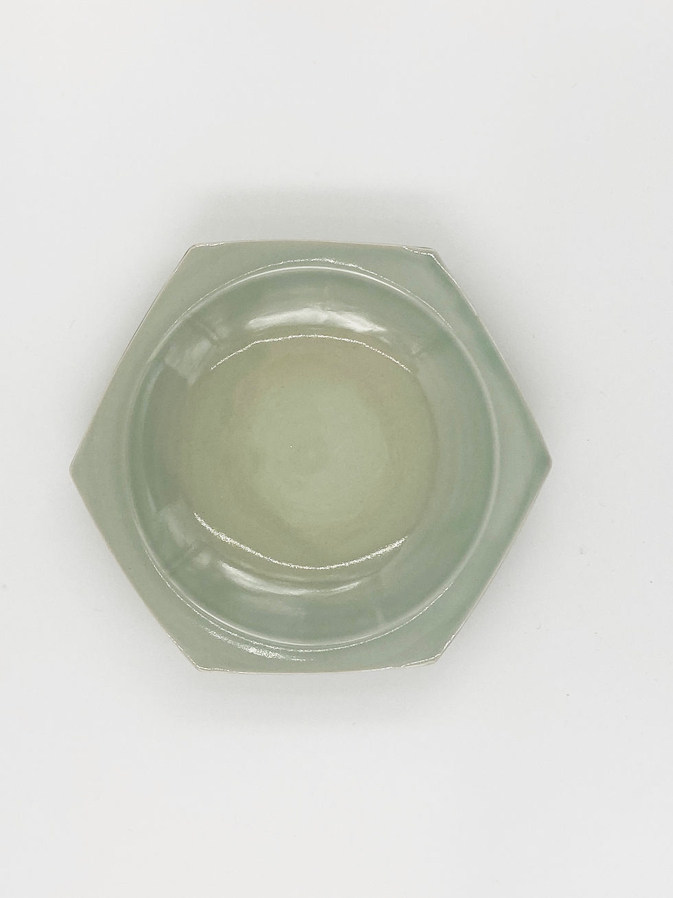 Thumbnail: Honeycomb Plate L Sage Celadon