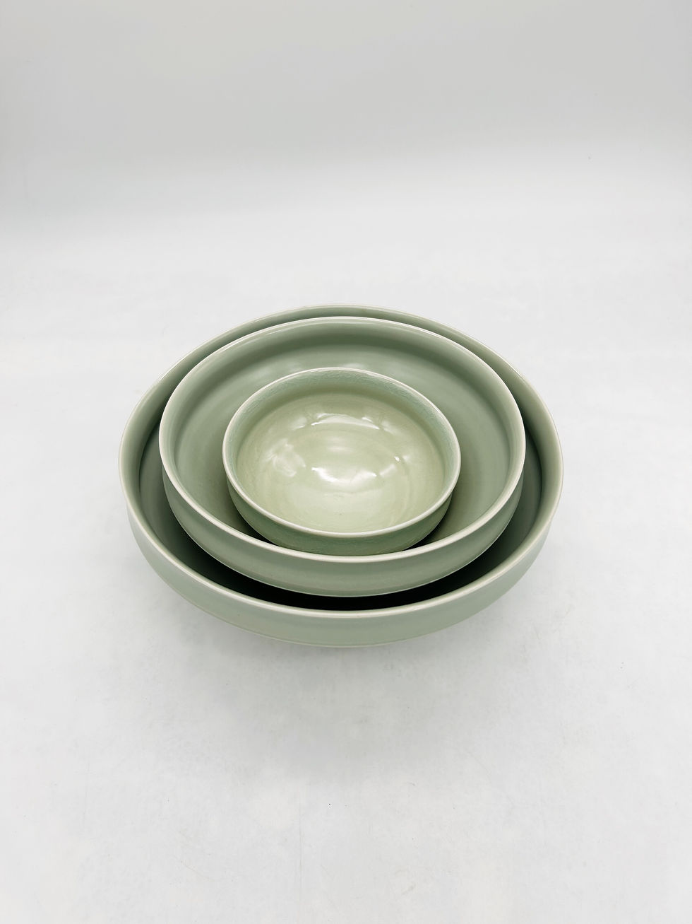 Thumbnail: Standing Rim Oval Bowl M Sage Celadon