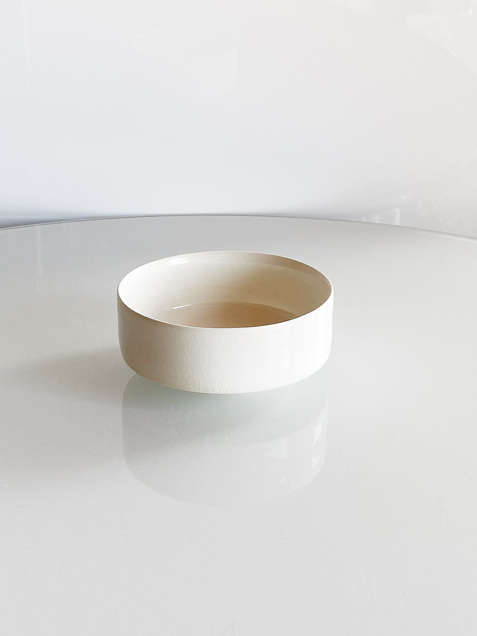 Thumbnail: Straight Shallow Bowl White