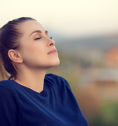 entspannendes Mädchen