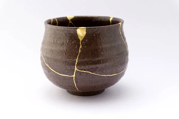 Kintsugi, l'art de la résilience