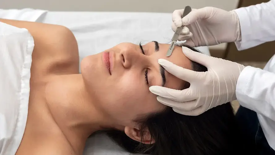 Dermaplaning.webp