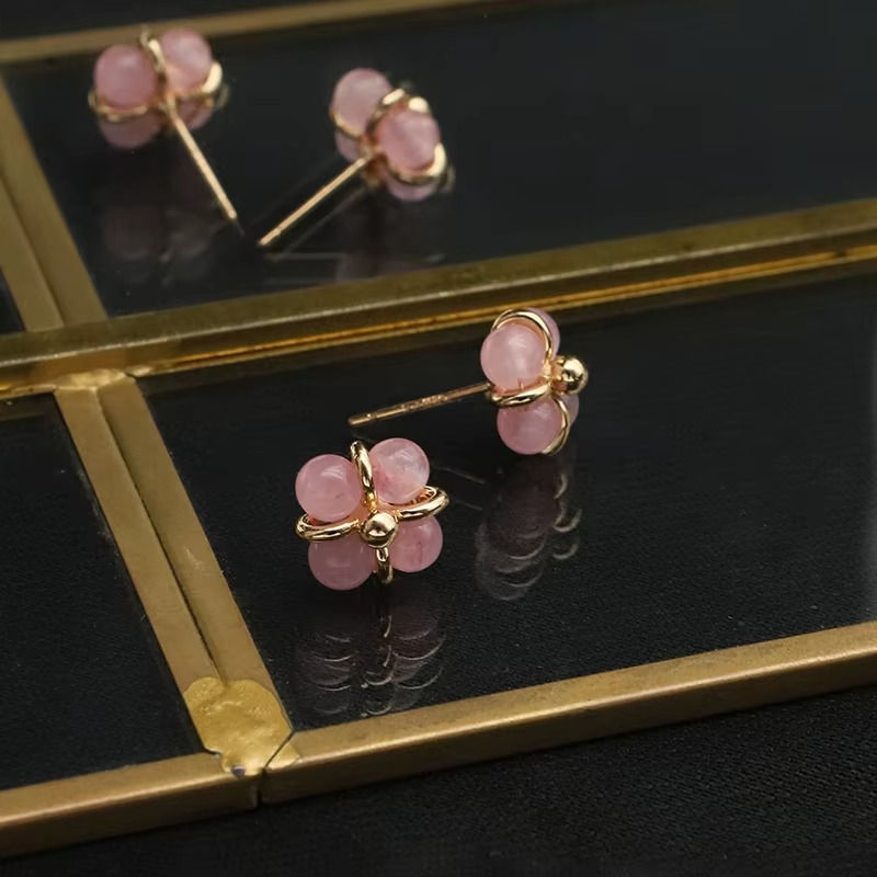 Thumbnail: Squared earrings