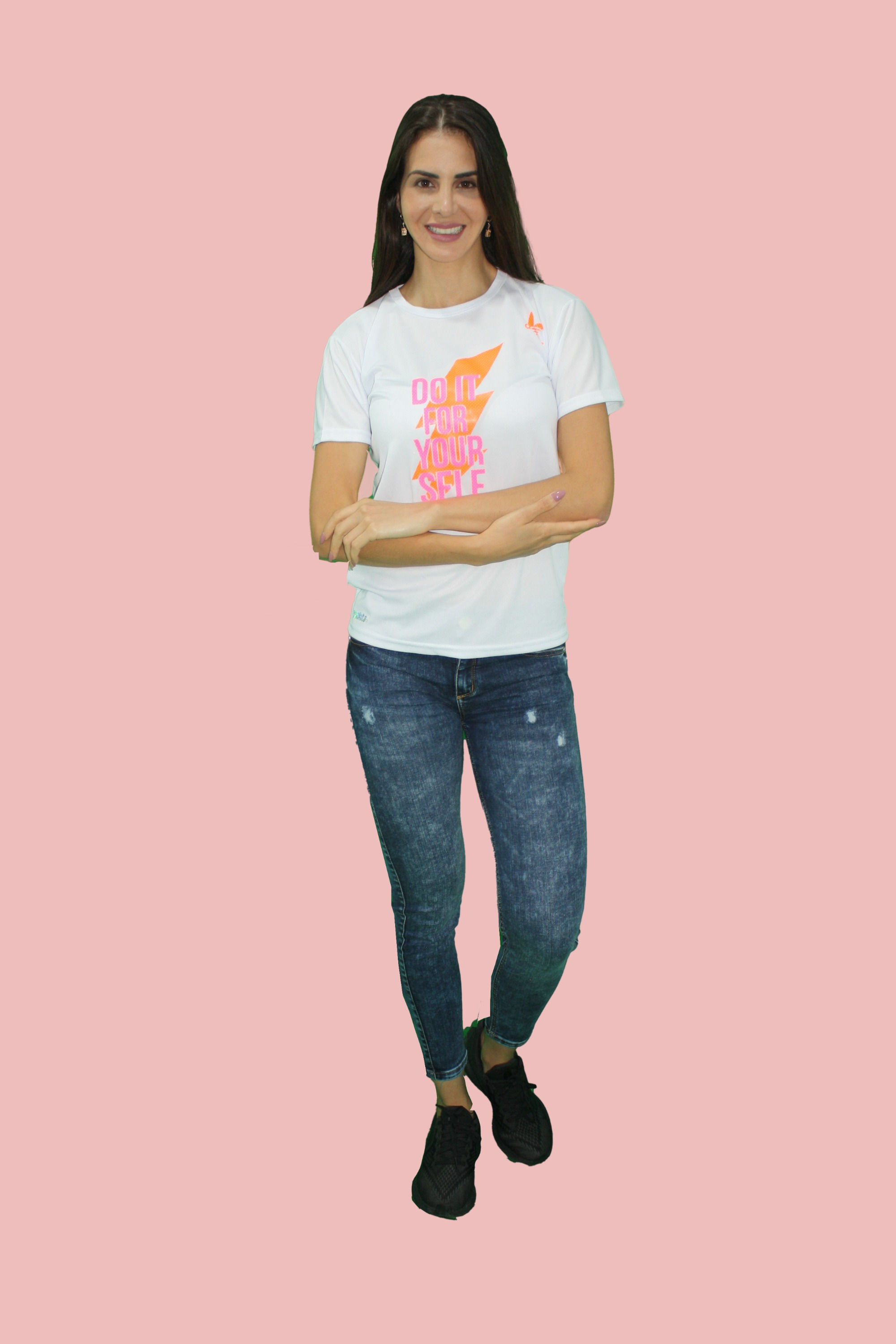 Playera cuello redondo.