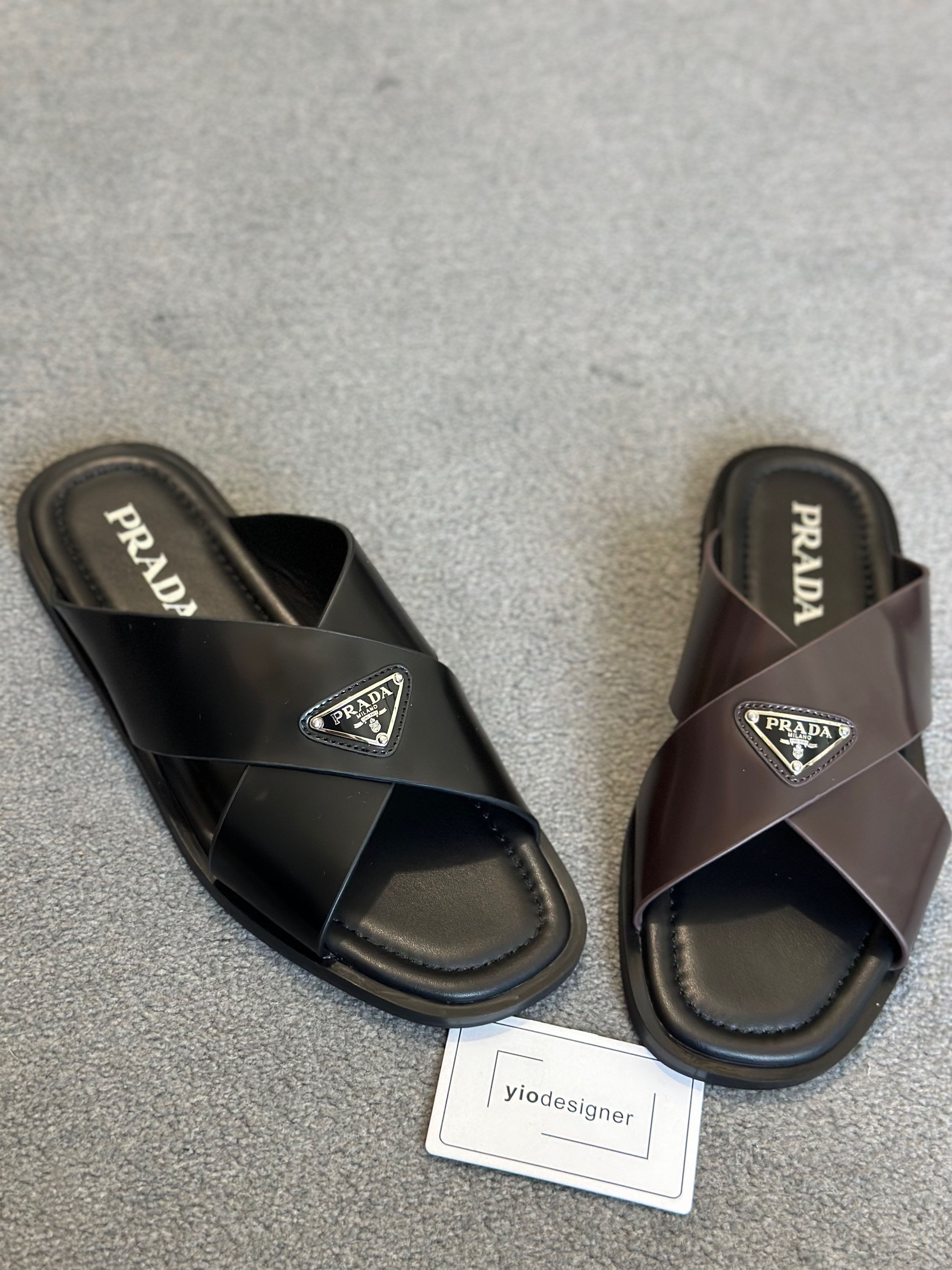 Prada slider ( brown )