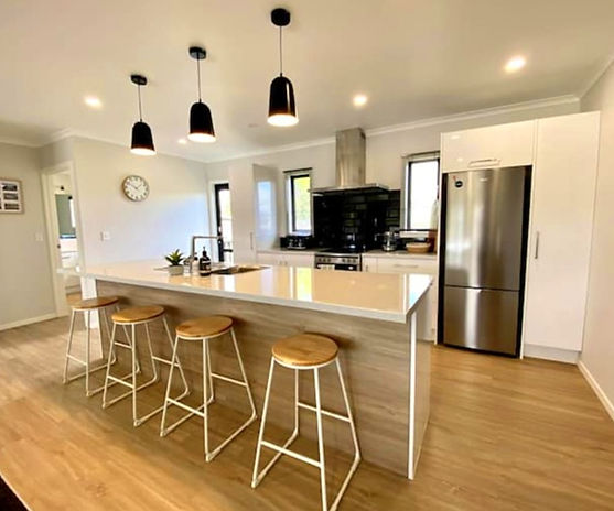 Daves dining room .jpg