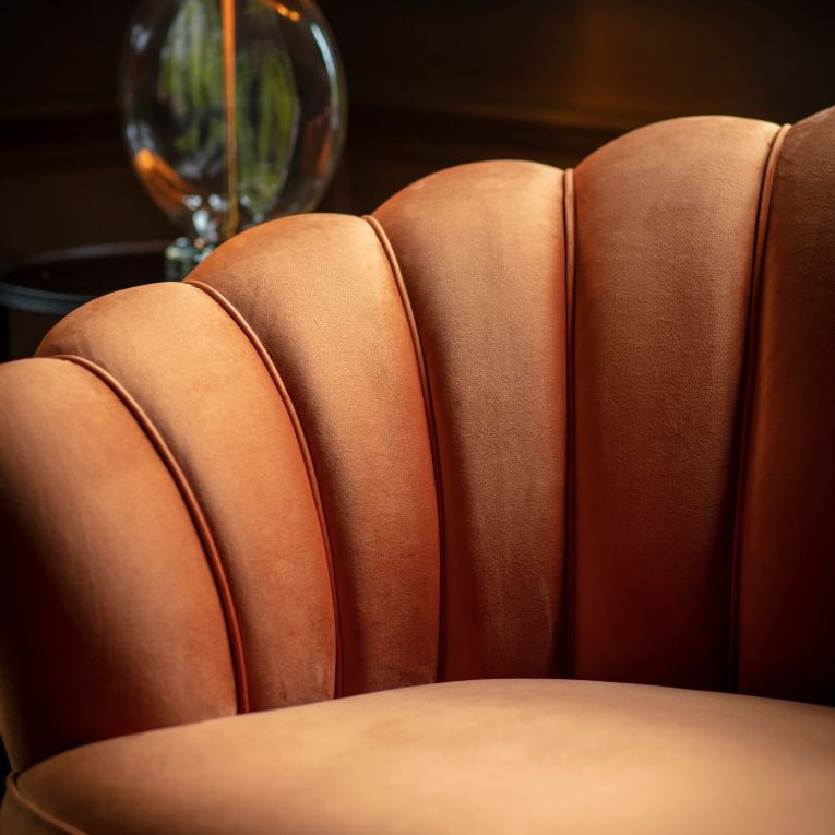 Thumbnail: Pawel Sofa