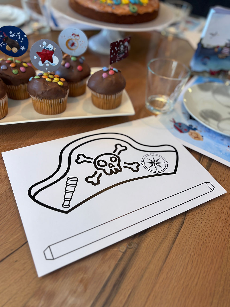 Miniaturbild: Piratenhut zum Ausmalen