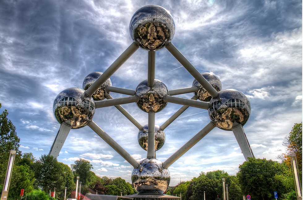Esta foto de Autor Desconhecido está licenciado em CC-BY-SA-NC (Atomium - Bélgica)