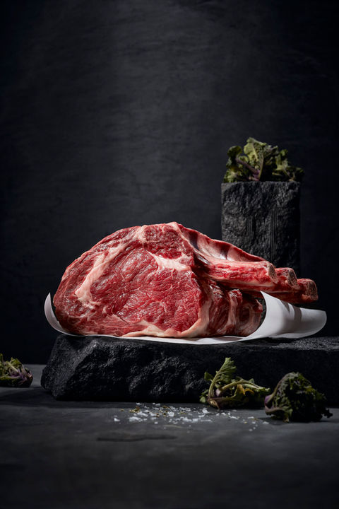 Hero-Optik rohes Rindfleisch – Premium Foodstyling von Markus Schubbert
