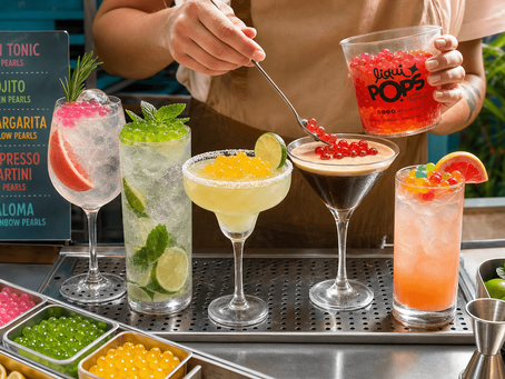 5 cócteles con perlas explosivas para barras y eventos: recetas con mixología profesional