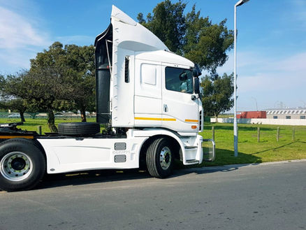 Aerodynamic fiberglass tank skirt for Daewoo trucks by TOJEM – durable side skirt upgrade, locally manufactured in South Africa.