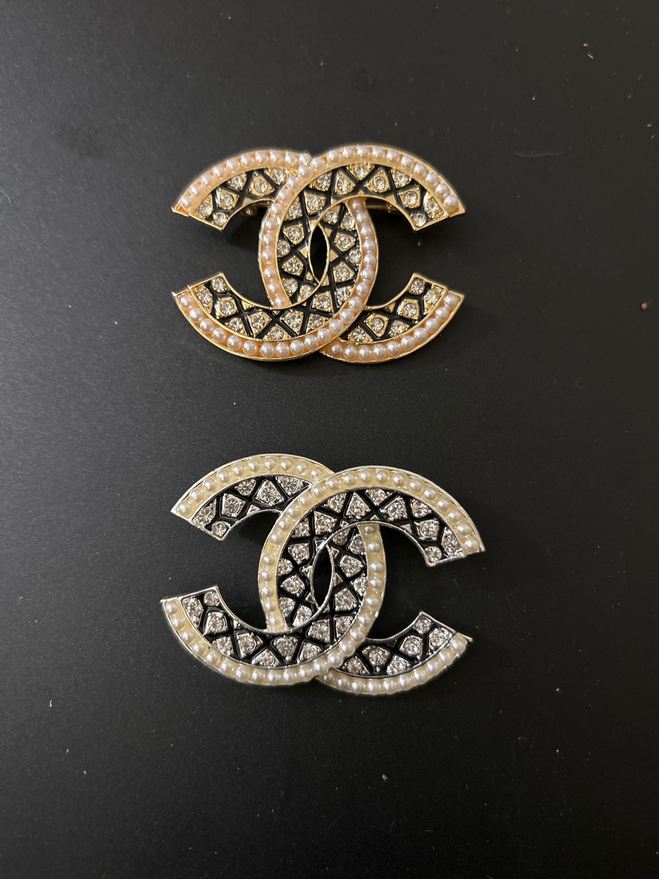 Cee Black Line Pearl