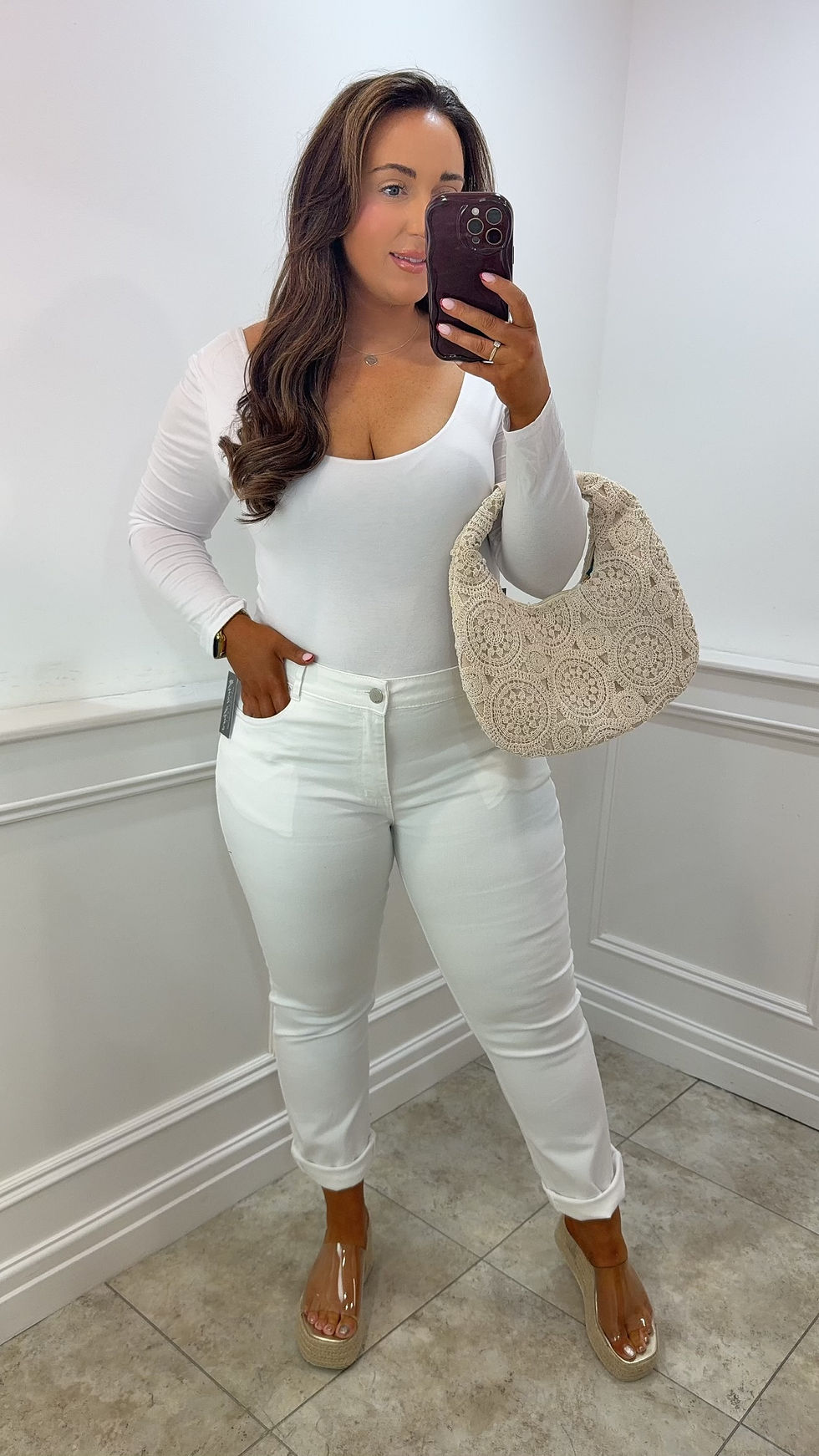 Thumbnail: Florrie Stretch Rolled Up Denim Jean White