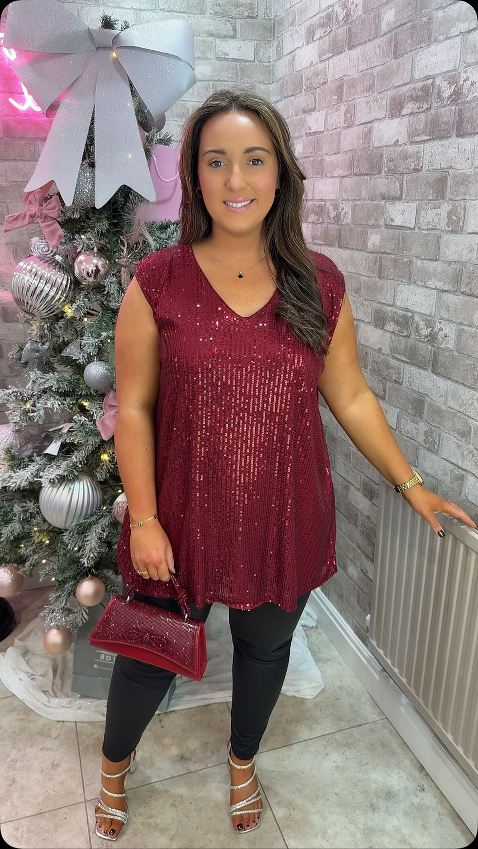 Gemini Sequin Sleeveless Cami Top Wine