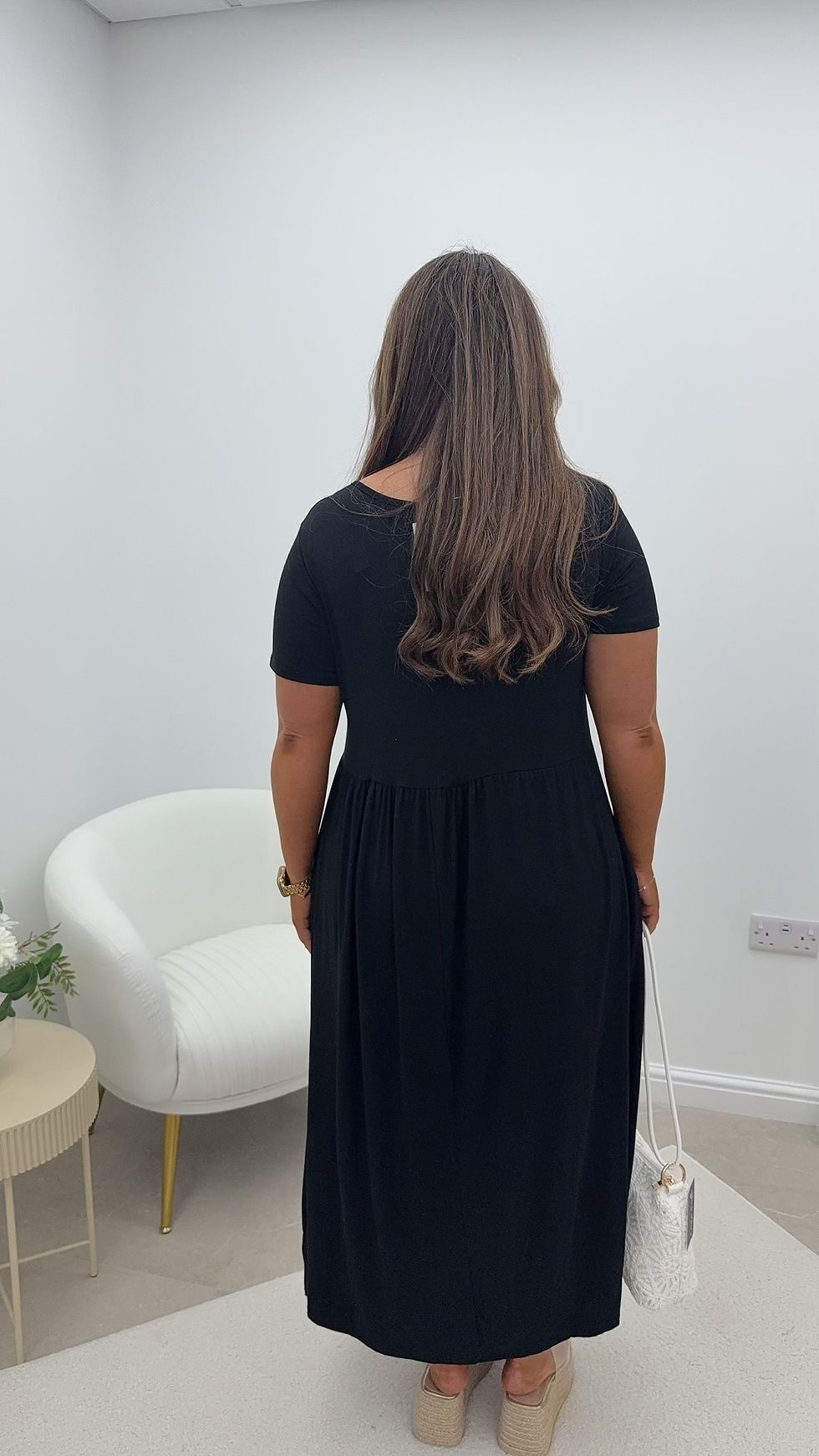 Thumbnail: Cove Basic Soft T-Shirt Maxi Dress Black