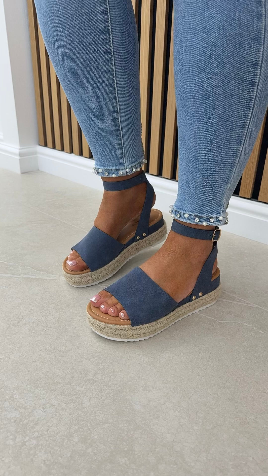 Aruba Hessian Buckle Strap Sandal Navy