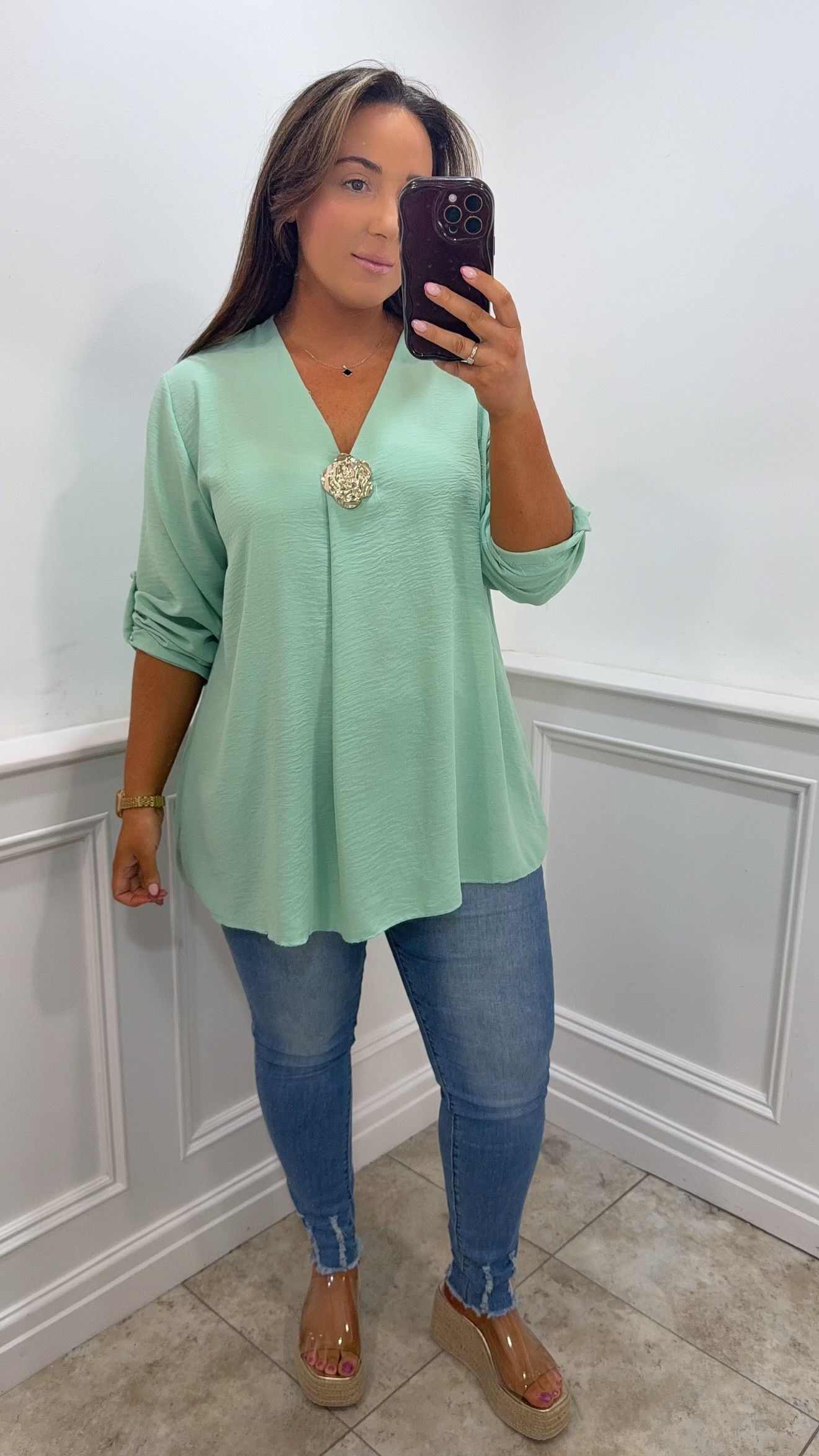 Annabel Flower Detail Basic Top Mint