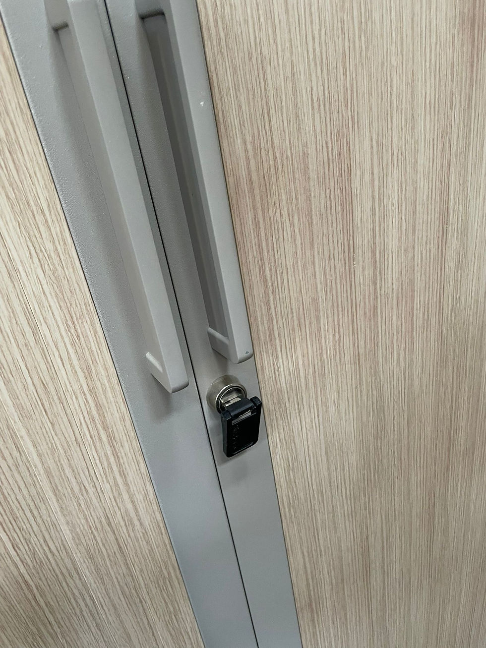 Miniature : Armoire haute steelcase avec clés (Qté : 38) ARM580
