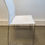 Miniature : Chaise de visiteur moderne blanche et chromée  (Qté : 44) CHA382