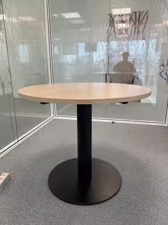 Miniature : Table de réunion ronde en bois et métal (Qté : 3) TAB628