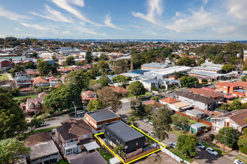 BLAKEHURST 1b_Cheddar_Street BLACK DESIGNER HOUSE BLAKEHURST SHIRE SOUTH SYDNEY FOR SALE W